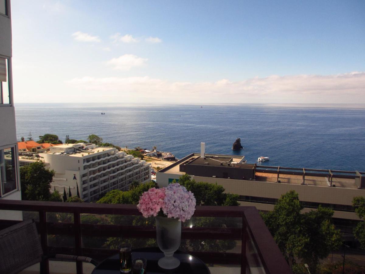 Tranquil Ocean View Apartment Funchal  Kültér fotó